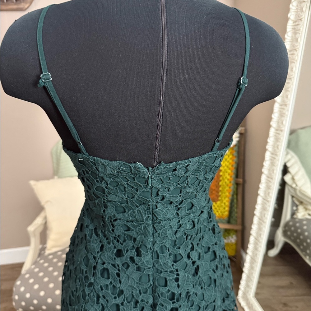 ASTR The Label • Green Lace A-Line Midi Dress - Picture 8 of 16